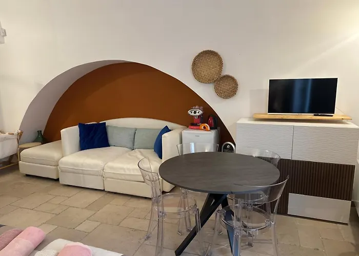 Πανσιόν Casa Di Flora Tipico 3*