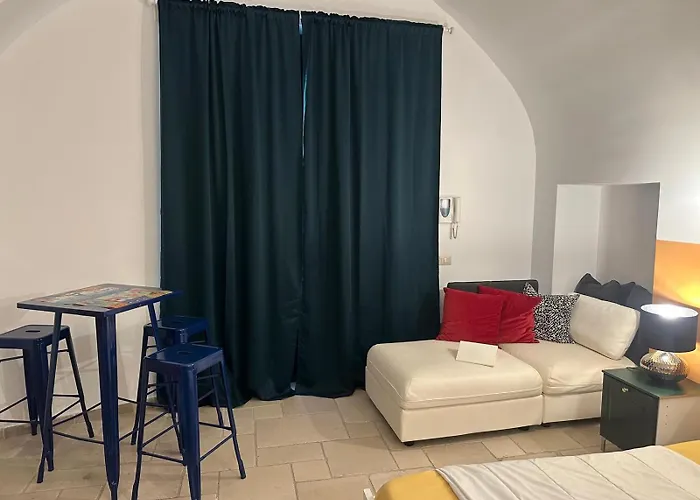 Casa Di Flora Tipico 3* Μπάρι